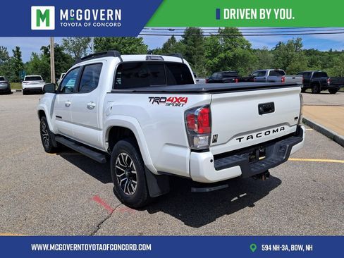 Used 2023 Toyota Tacoma TRD Sport w/ TRD Premium Sport Package AWD/4WD image 3