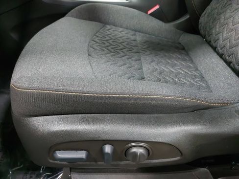 Used 2022 Chevrolet Equinox LT AWD/4WD image 30
