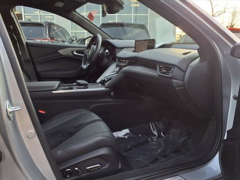Certified 2025 Acura TLX SH-AWD w/ A-SPEC Pkg image 22