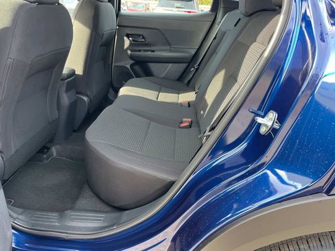 New 2026 Nissan Kicks S image 18