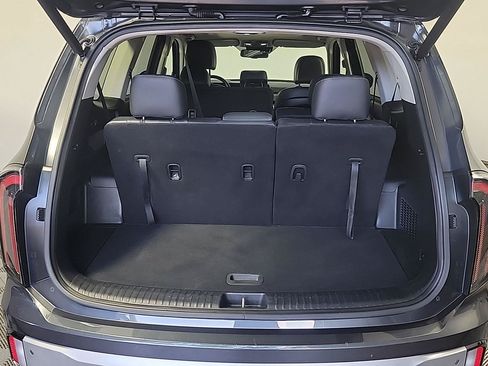 Certified 2024 Kia Telluride EX FWD image 7