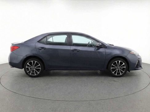 Used 2019 Toyota Corolla SE image 7