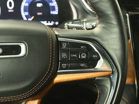 Used 2021 Jeep Grand Cherokee L Summit image 42