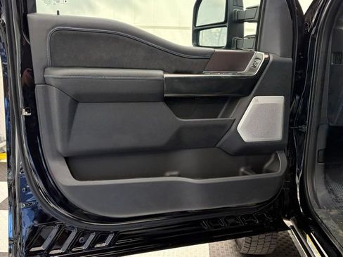 New 2026 Ford F450 Platinum w/ FX4 Off-Road Package AWD/4WD image 16