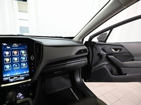 Certified 2024 Subaru Crosstrek 2.5i Limited w/ Crosstrek Mirror Package image 25