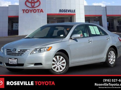 Used 2007 Toyota Camry CE FWD image 1