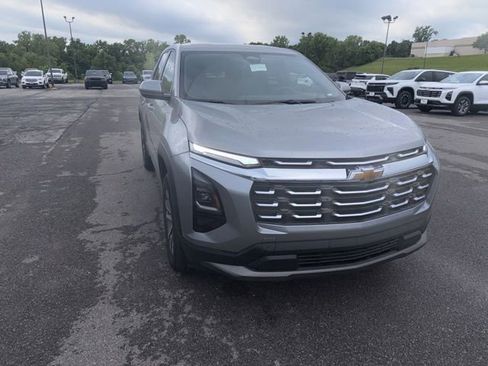 Used 2026 Chevrolet Equinox LT AWD/4WD image 5