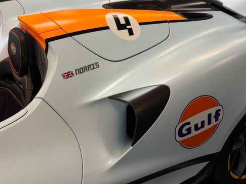 Used 2021 McLaren Elva RWD image 9
