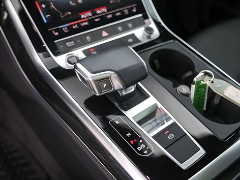 Used 2021 Audi Q7 3.0T Premium Plus image 20