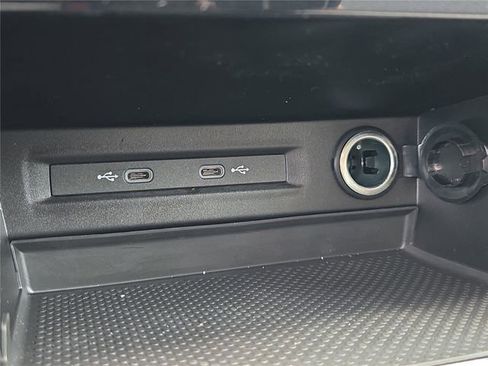 New 2026 Volkswagen Taos S FWD image 17