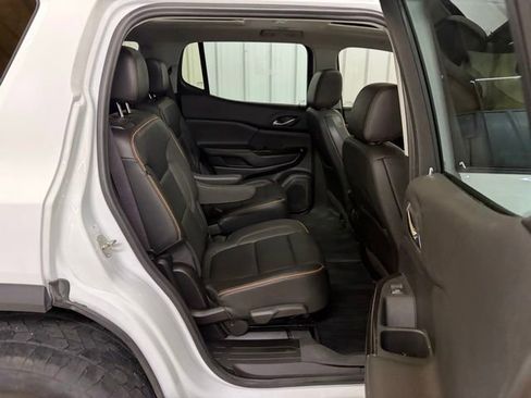 Used 2022 GMC Acadia AT4 w/ GMC Pro Grade Package AWD/4WD image 14