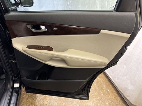 Used 2017 Kia Sorento EX image 25