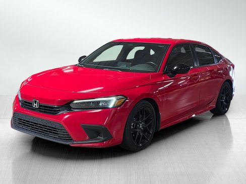Used 2024 Honda Civic Sport image 3