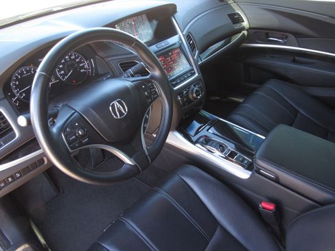 Certified 2020 Acura RLX w/ Technology Package image 16