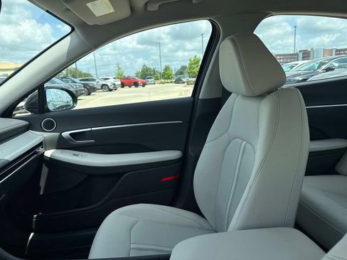 New 2026 Hyundai Sonata SEL FWD image 19