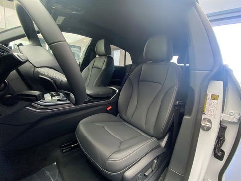 New 2026 Audi Q8 Premium Plus image 11