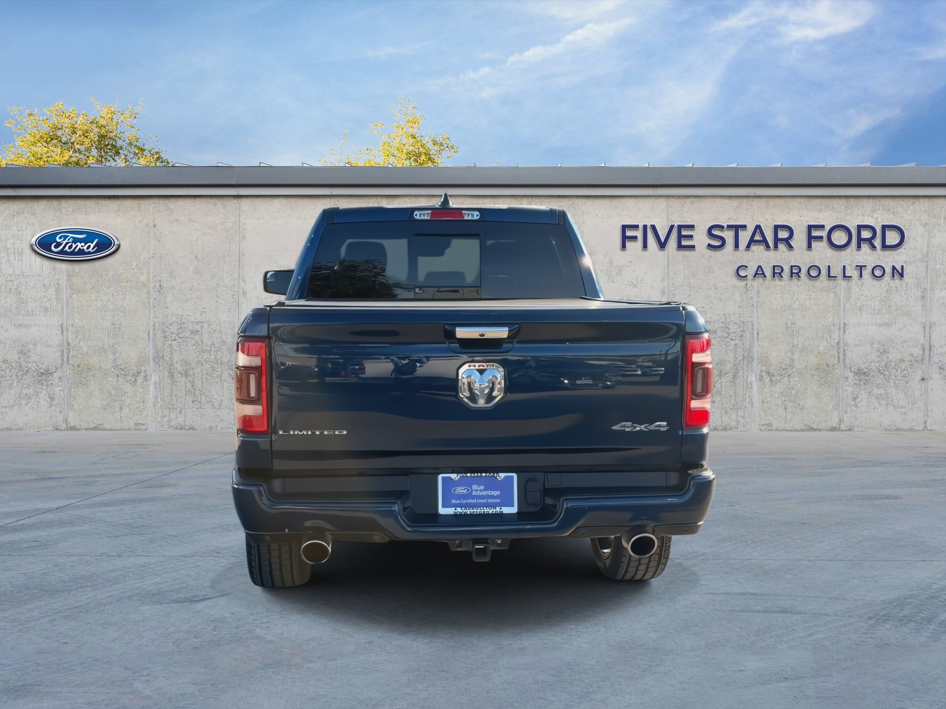 Used 2022 RAM 1500 Limited w/ Body Color Bumper Group AWD/4WD image 7