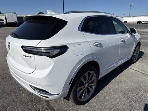 Used 2021 Buick Envision Avenir w/ Technology Package II image 4