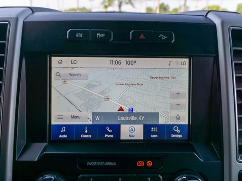 Used 2021 Ford F250 Lariat w/ Chrome Package image 26