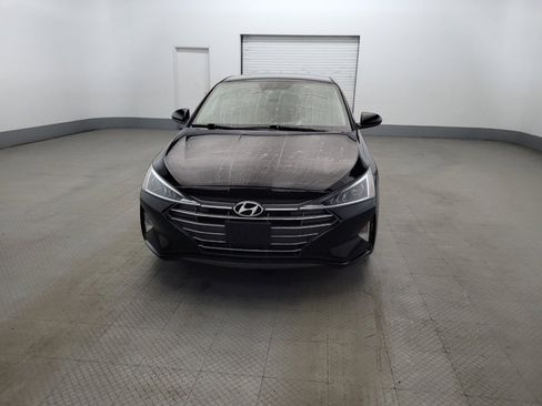 Used 2020 Hyundai Elantra SE image 15