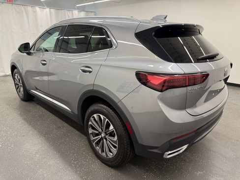 Used 2024 Buick Envision Preferred AWD/4WD image 3