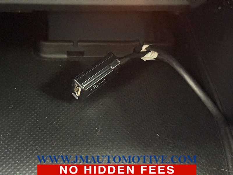 Used 2020 Honda Civic Sport image 36