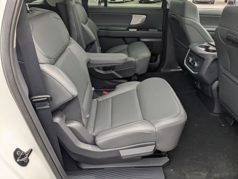 Used 2027 Ford Expedition Max Active RWD image 26