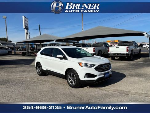Used 2020 Ford Edge SEL w/ Convenience Package image 3