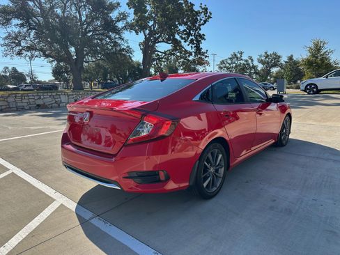 Used 2019 Honda Civic EX image 6