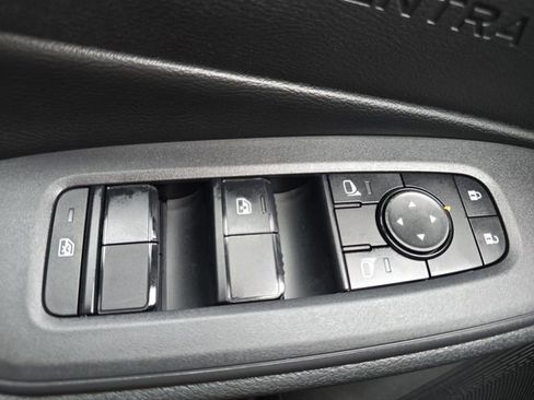 New 2026 Nissan Sentra SV FWD image 30