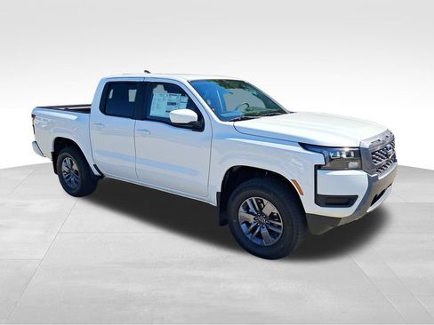 New 2026 Nissan Frontier SV w/ All-Weather Content Package AWD/4WD image 8