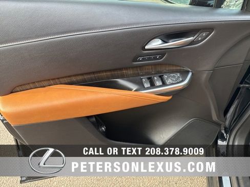 Used 2020 Cadillac XT4 Premium Luxury image 22