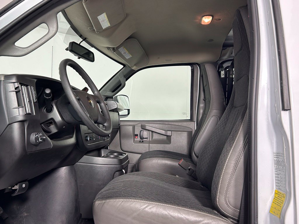Used 2025 Chevrolet Express 2500 w/ Driver Convenience Package RWD image 25