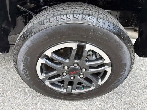 Certified 2025 Toyota Tacoma TRD Sport RWD image 31