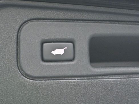 Used 2024 Honda Passport Black Edition image 10