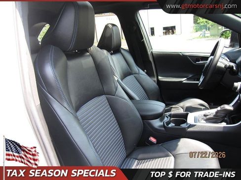 Used 2021 Toyota RAV4 XSE AWD/4WD image 15