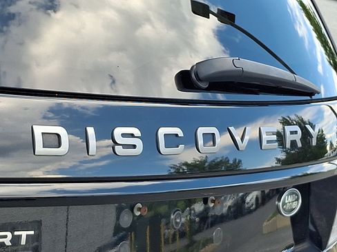 Used 2018 Land Rover Discovery Sport HSE AWD/4WD image 30
