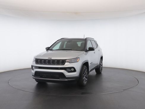 New 2026 Jeep Compass Limited w/ Sun, Sound & Navigation Group image 22