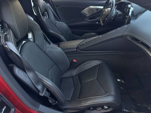 Used 2025 Chevrolet Corvette Stingray Preferred Cpe w/ Z51 Performance Package RWD image 34