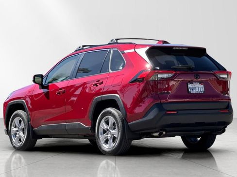 Used 2025 Toyota RAV4 XLE w/ Convenience Package AWD/4WD image 6