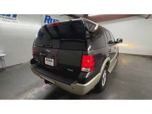 Used 2005 Ford Expedition Eddie Bauer RWD image 8