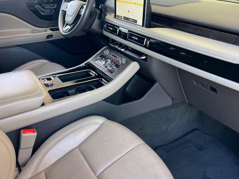 Used 2020 Lincoln Aviator Reserve RWD image 19