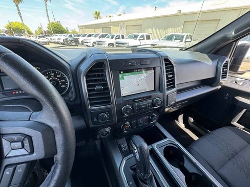 Used 2018 Ford F150 XLT w/ Equipment Group 302A Luxury AWD/4WD image 27