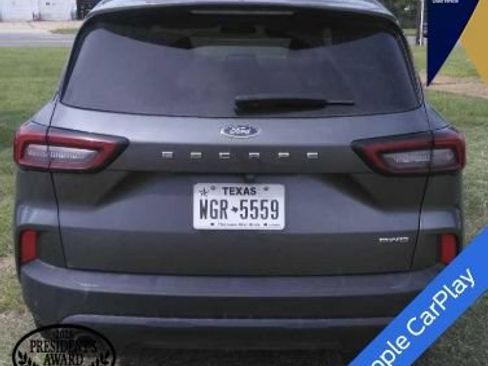 Used 2025 Ford Escape ST-Line Select AWD/4WD image 5