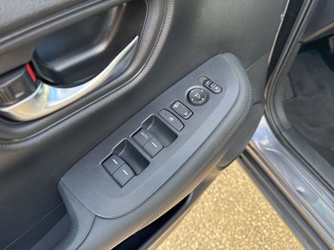 Used 2023 Honda HR-V LX image 20
