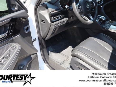 Used 2024 Acura MDX SH-AWD w/ Advance Package image 24