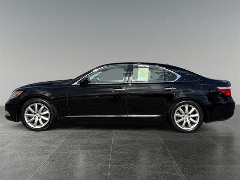 Used 2008 Lexus LS 460 RWD image 22