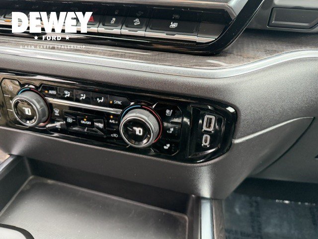 Used 2022 Chevrolet Silverado 1500 LTZ AWD/4WD image 24