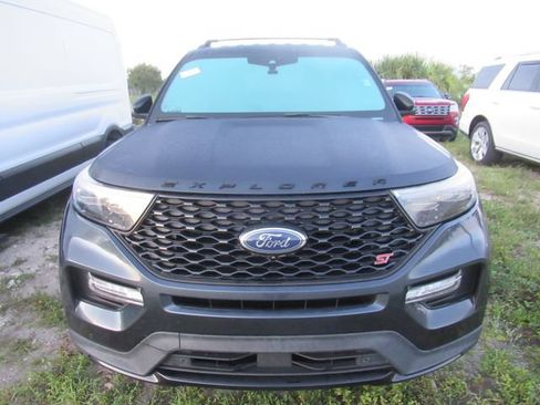 Used 2022 Ford Explorer ST w/ Equipment Group 401A AWD/4WD image 2
