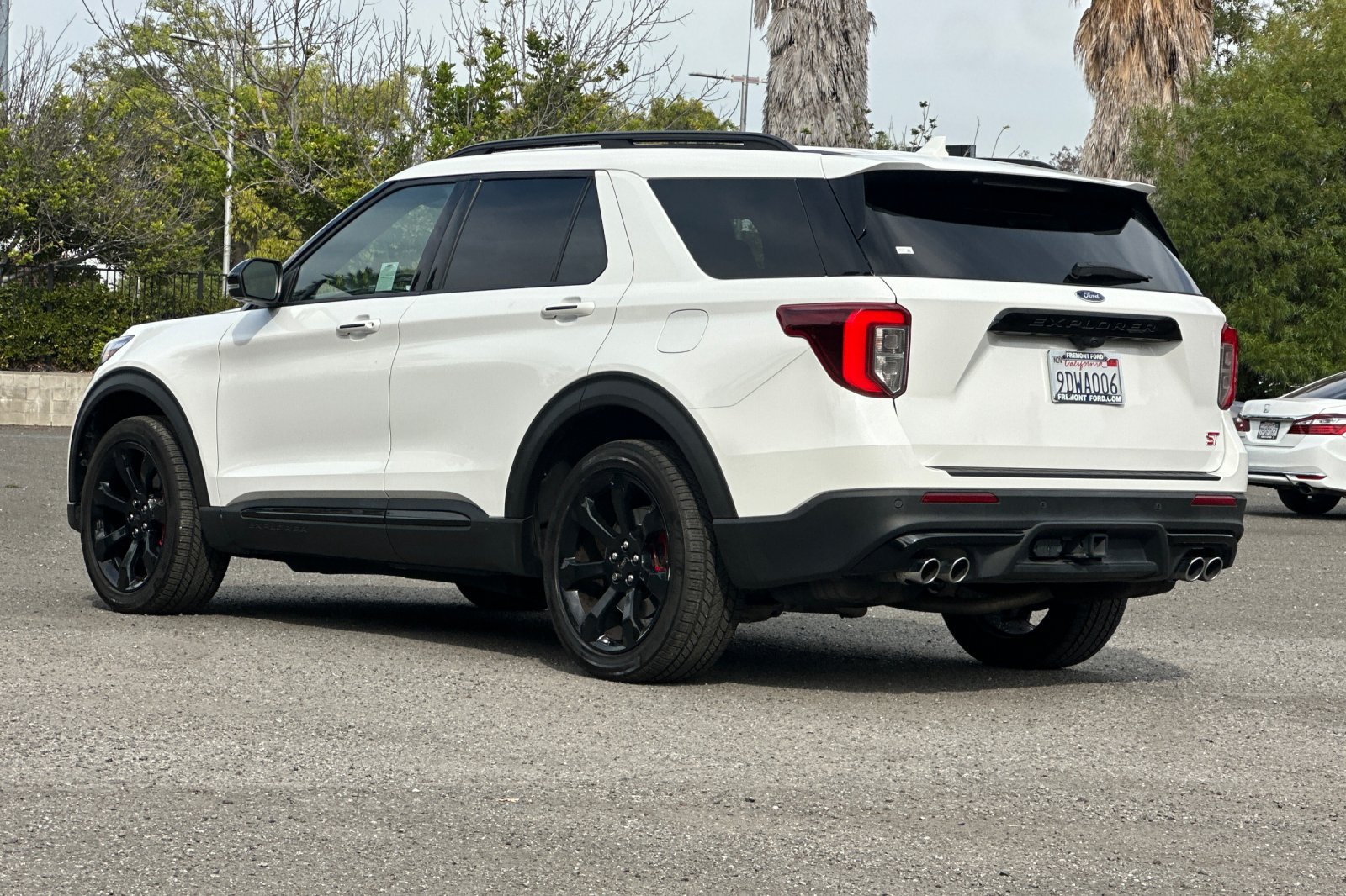 Certified 2022 Ford Explorer ST w/ Equipment Group 401A AWD/4WD image 5